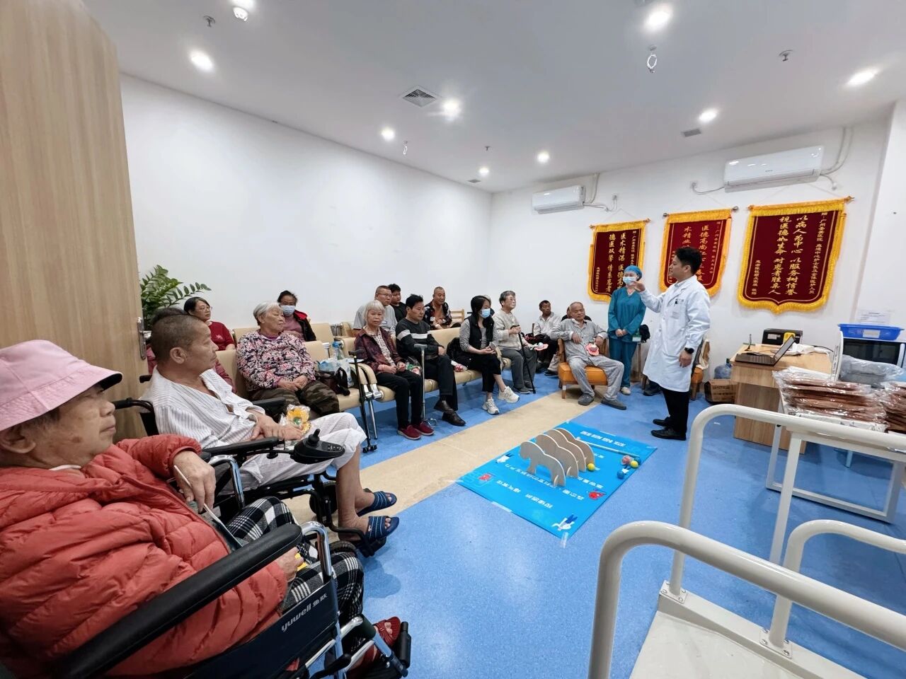 赴一场温暖之约，圣美血透科世界肾脏病日活动